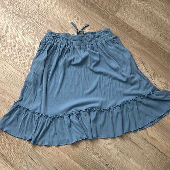 2 for $40 Blue Peplum Mini summer skirt with tie up elastic waistband - Picture 4 of 4